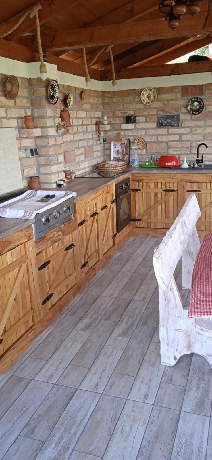 Gyöngyvirág Apartman Keszthely Exterior foto